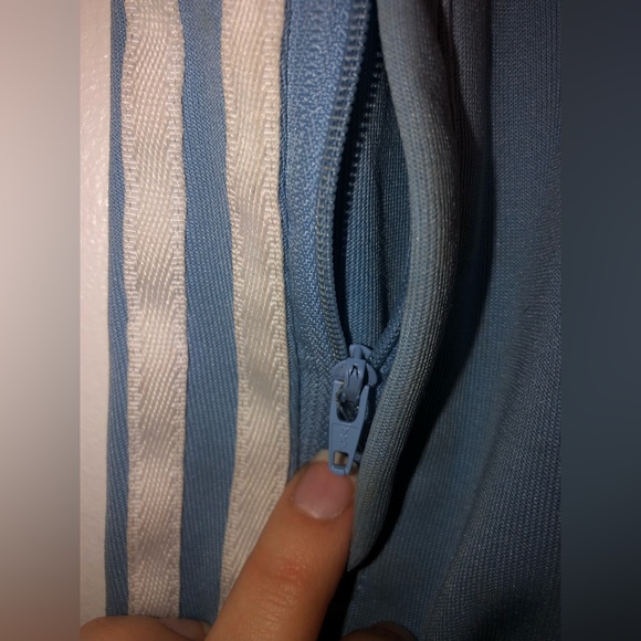 baby blue Adidas Sweatpants size M - Picture 3 of 11